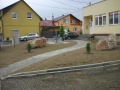 Fotografia: oddychová zóna pri budove Jednoty 