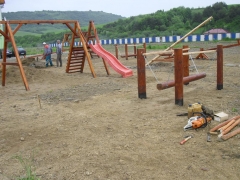 Fotografia: detské ihrisko pri bytovkách