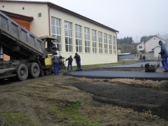 Fotografia: multifunkčné ihrisko v rámci projektu podpory aktivít v oblasti prevencie mládeže