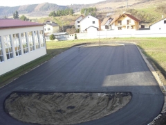 Fotografia: multifunkčné ihrisko v rámci projektu podpory aktivít v oblasti prevencie mládeže