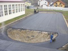 Fotografia: multifunkčné ihrisko v rámci projektu podpory aktivít v oblasti prevencie mládeže