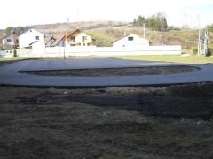Fotografia: multifunkčné ihrisko v rámci projektu podpory aktivít v oblasti prevencie mládeže