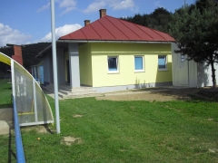 Fotografia: Futbalová nedeľa 1.9.2013  spojená s odovzdaním zrekonštruovaných priestorov ihriska