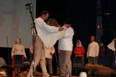 Fotografia: Nositelia tradícií-súťažná prehliadka SĽ-24.5.2015