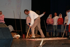 Fotografia: Nositelia tradícií-súťažná prehliadka SĽ-24.5.2015