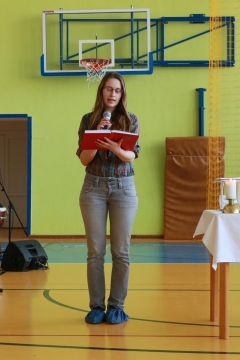Fotografia: Evanjelizačný program pre birmovancov 25.4.2015