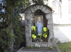 Fotografia: Krížová cesta a kostolná ohrada - stav pred zbúraním (apríl 2015)