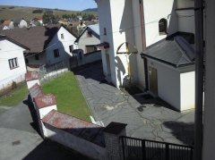 Fotografia: Krížová cesta a kostolná ohrada - stav pred zbúraním (apríl 2015)