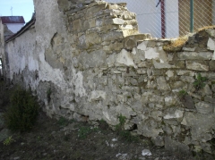 Fotografia: Krížová cesta a kostolná ohrada - stav pred zbúraním (apríl 2015)