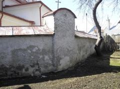 Fotografia: Krížová cesta a kostolná ohrada - stav pred zbúraním (apríl 2015)
