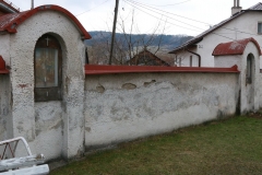Fotografia: Krížová cesta a kostolná ohrada - stav pred zbúraním (apríl 2015)