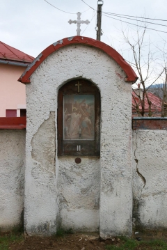 Fotografia: Krížová cesta a kostolná ohrada - stav pred zbúraním (apríl 2015)