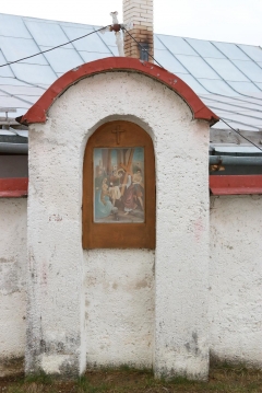 Fotografia: Krížová cesta a kostolná ohrada - stav pred zbúraním (apríl 2015)