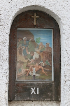 Fotografia: Krížová cesta a kostolná ohrada - stav pred zbúraním (apríl 2015)