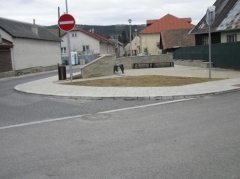 Fotografia: Centrum obce je dané do užívania verejnosti