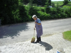 Fotografia: Brigáda v obci 18.6.2015