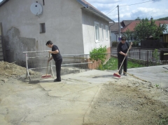 Fotografia: Brigáda v obci 18.6.2015