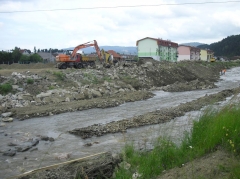 Fotografia: SĽ-NĽ-protipovodňová ochrana rieky Jakubianka