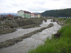 Fotografia: SĽ-NĽ-protipovodňová ochrana rieky Jakubianka