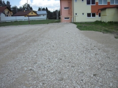 Fotografia: hokejové ihrisko pri ZŠ s MŠ Nová Ľubovňa - práce júl, august  2015