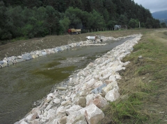 Fotografia: SĽ-NĽ-protipovodňová ochrana rieky Jakubianka - časť za IBV Jakubianka, koniec katastra NĽ