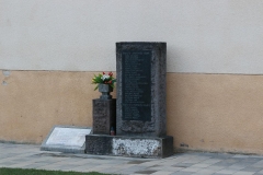 Fotografia: Symbolické odovzdanie opravy múrového oplotenia pri kostole - 18.10.2015