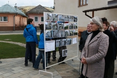 Fotografia: Symbolické odovzdanie opravy múrového oplotenia pri kostole - 18.10.2015