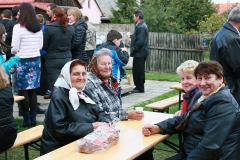 Fotografia: Symbolické odovzdanie opravy múrového oplotenia pri kostole - 18.10.2015