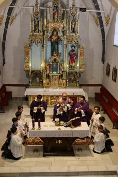 Fotografia: Duchovná obnova a reforma Ružencového bratstva v Novej Ľubovni 13.2.2016
