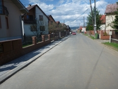 Fotografia: Ukončenie prác - chodník na uličke v hornej časti obce (od kapĺnky vpravo)