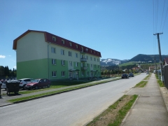 Fotografia: Obnova parkovísk pri bytovkách - zahájenie prác - apríl 2016
