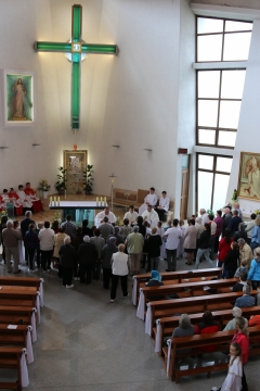 Fotografia: Putovanie k Bráne Božieho milosrdenstva v Smižanoch - 28.5.2016
