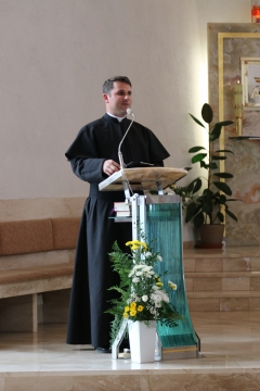 Fotografia: Putovanie k Bráne Božieho milosrdenstva v Smižanoch - 28.5.2016