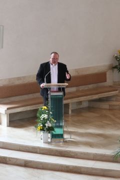 Fotografia: Putovanie k Bráne Božieho milosrdenstva v Smižanoch - 28.5.2016