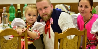 Fotografia: 8. ročník folklórnej krojovanej zábavy 25.11.2017
