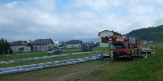 Fotografia: Lávka cez potok Jakubianka - postavenie lávky - 19.5.2018