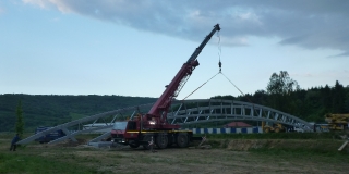 Fotografia: Lávka cez potok Jakubianka - postavenie lávky - 19.5.2018