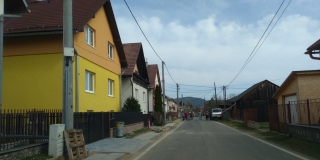 Fotografia: Chodník - školská ulica