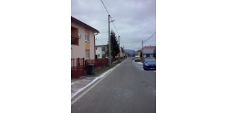 Fotografia: Chodník - školská ulica