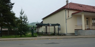 Fotografia: Autobusové zastávky - pri hasičskej zbrojnici