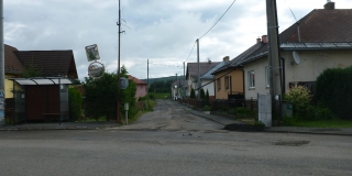 Fotografia: Pokládka živičného koberca - ulica od kaplnky vľavo
