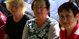 Fotografia: Stretnutie členov Ružencového bratstva na farskom dvore 8.9.2019
