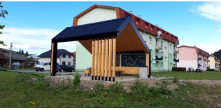 Fotografia: Závory, altánky - cyklotrasa