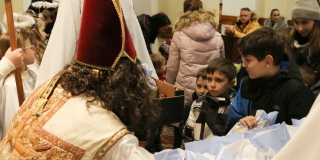 Fotografia: Sv. Mikuláš prišiel aj do Novej Ľubovne 6.12.2019