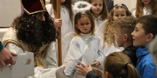 Fotografia: Sv. Mikuláš prišiel aj do Novej Ľubovne 6.12.2019
