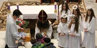 Fotografia: Sv. Mikuláš prišiel aj do Novej Ľubovne 6.12.2019