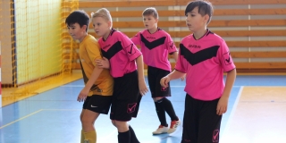 Fotografia: Futbalové turnaje U13, U12, 01.02.2020