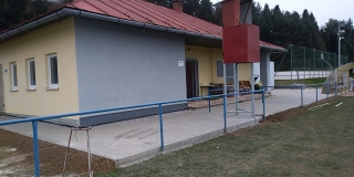 Fotografia: Chodník na ihrisku