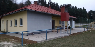 Fotografia: Chodník na ihrisku