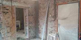 Kancelária požičovne a príručné priestory kuchyne pri kultúrnom dome - rekonštrukcia